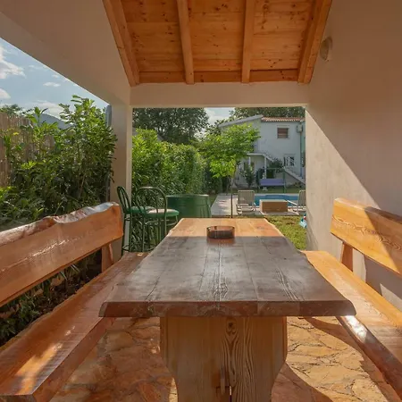 Paradise Villa *